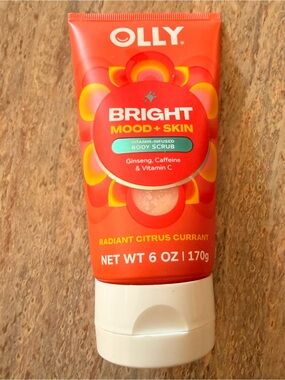 NEW OLLY Citrus Currant Body Scrub